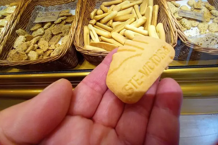 Visite Guidée Aix-en-Provence Historique et Gourmande.