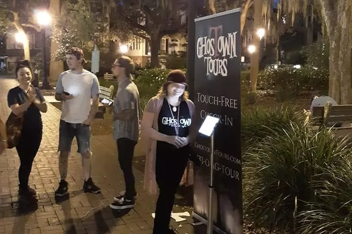 Savannah's 13 Ghosts, Voodoo, Murder & Mystery Tour