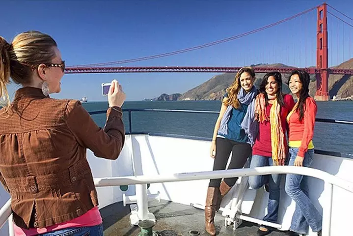 Muir Woods and Sausalito Tour Plus Bay Cruise