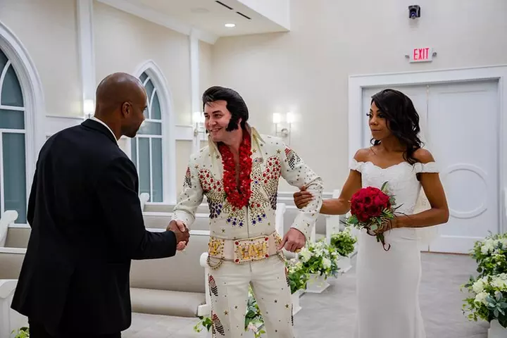 Bliss Chapel Elvis Weddings & Vow Renewal