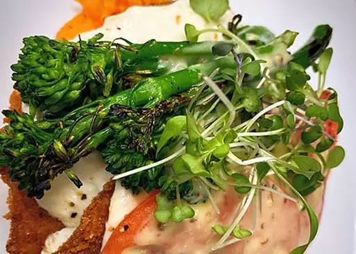 5% Cash Back at Manera's Restaurant