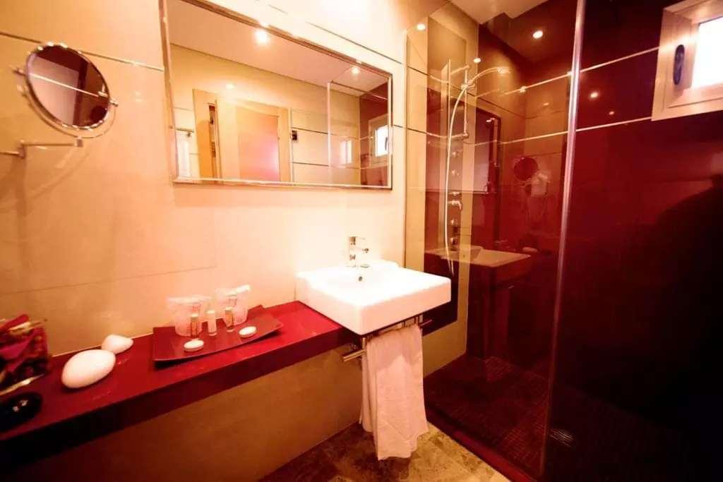 ✈ MAJORQUE | El Arenal - MLL Mediterranean Bay - Adults only 4*, 3 ...