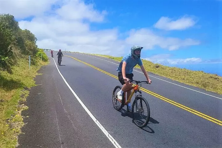 Haleakala Summit Best Self-Guided Bike Tour with Bike Maui