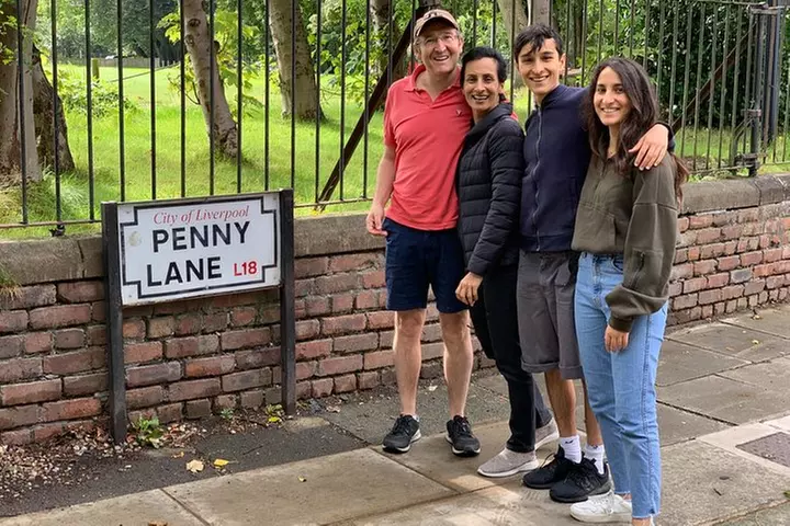 2-Day Private Liverpool BeatlesTour & Explore North Wales in a lice...