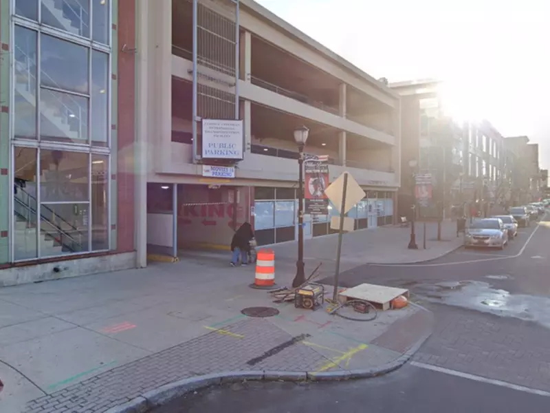 Parking at Intermodal Garage