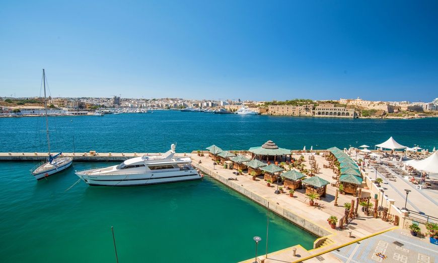 Image 17: ✈ MALTA | Valletta - Grand Hotel Excelsior 5* - Direkt am Meer