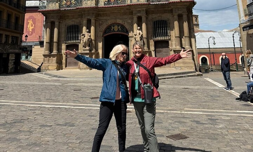 Image 20: Tour privado por Pamplona con almuerzo en Tolosa