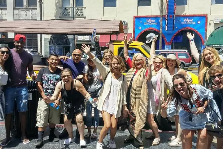 Hollywood and Celebrity Homes Bus Tour