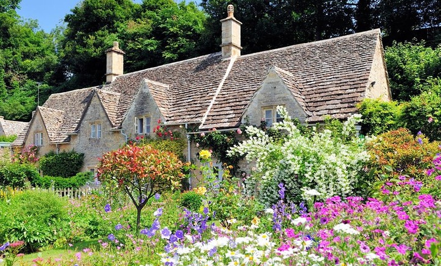 Image 2: Small Group Cotswolds Villages, Stratford and Oxford Day Tour from ...