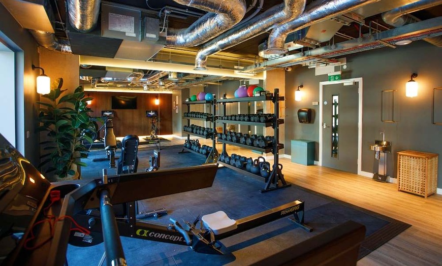 Image 9: ✈ IRLANDE DU NORD | Belfast - Room2 Belfast Hometel 4*, 2 nuit - Ci...