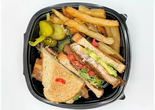 5% Cash Back at The Rooster