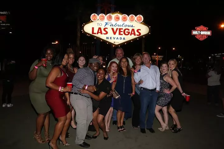 Las Vegas VIP Nightclub Party Bus Crawl