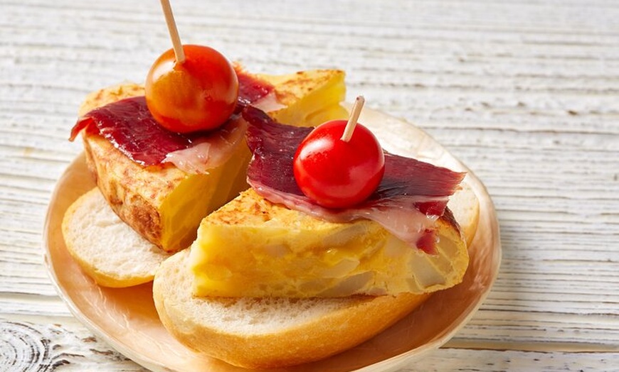 Image 5: Tour privado de comida y bebida en Valencia: Degustación de delicia...