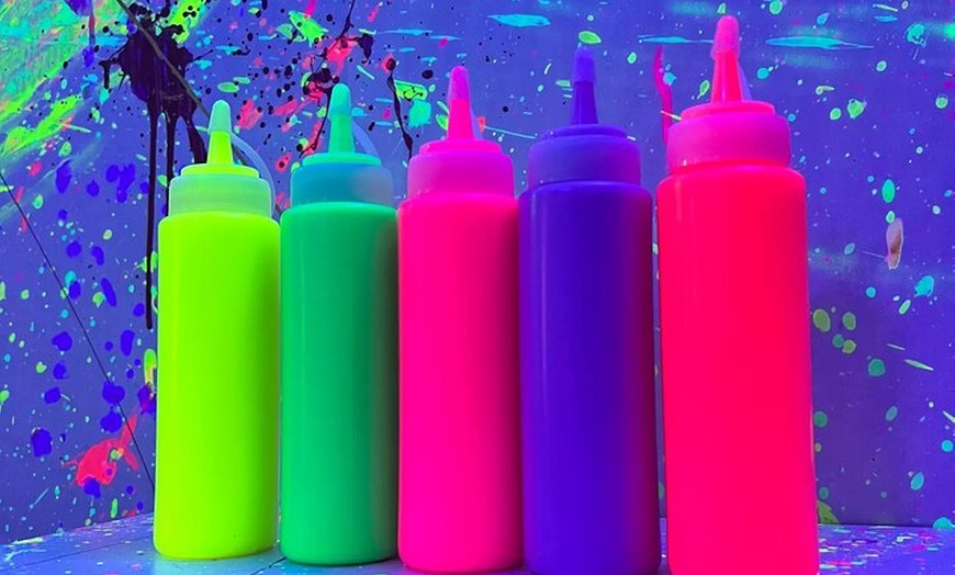 Image 3: Atlanta Splatter Art Room – Fun for All Ages