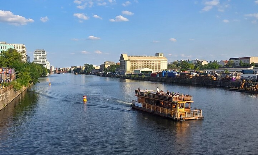 Image 25: Das echte Berlin - Street, Food und History - Tasty Bike Tour