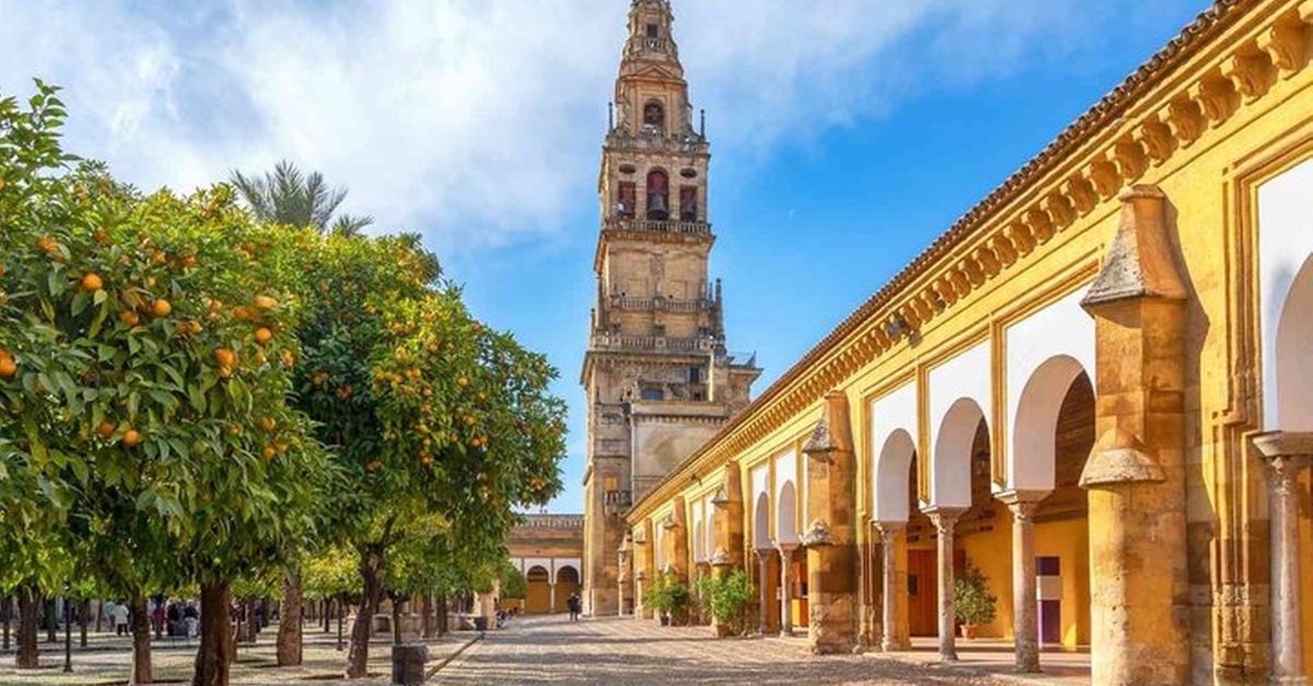 Tour privado de Sevilla a Córdoba con experiencia Bull Ranch