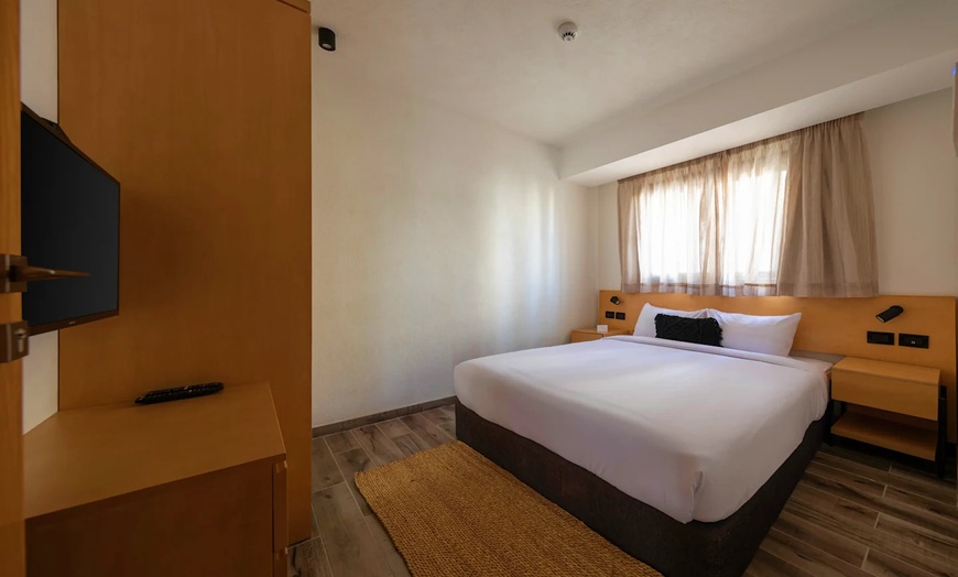 Image 2: ✈ EGYPTE | El Gouna - Creek Hotel and Residences El Gouna 5* - Pisc...
