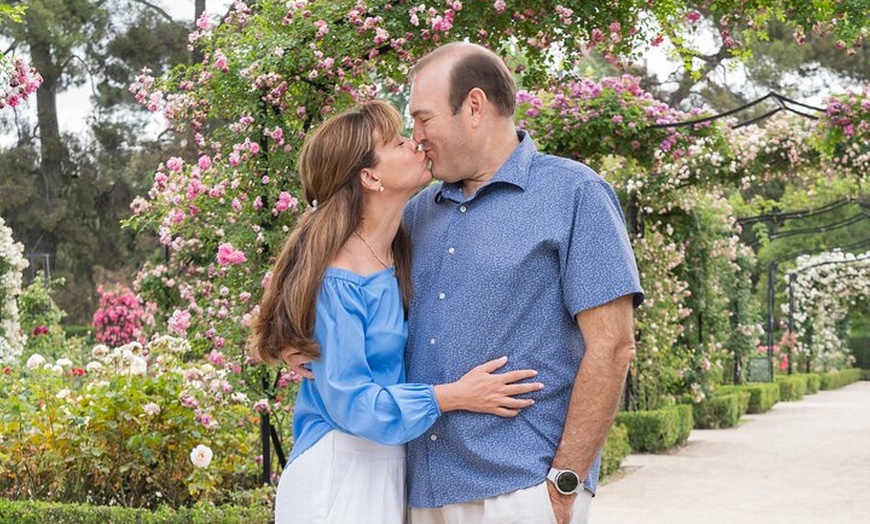 Image 16: Sesión de fotos profesional en el Parque del Retiro de Madrid