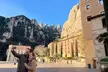 Excursión privada al Monasterio de Montserrat con recogida en el hotel - Second Medium