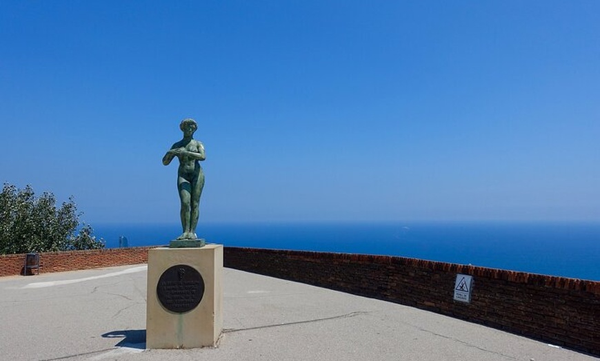 Image 6: Entrada Reservada al Castillo de Montjuic con Teleférico en Barcelona