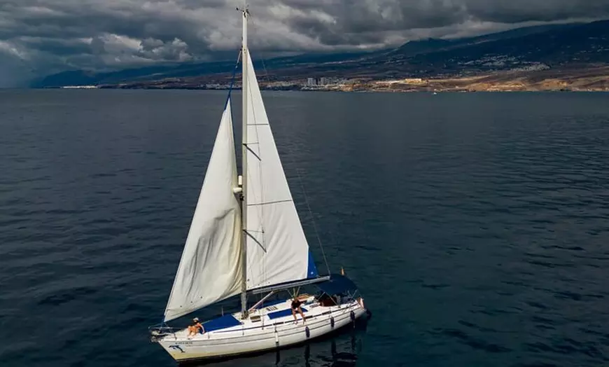 Image 2: Excursión en velero compartido para descubrir los Calderones Comunes