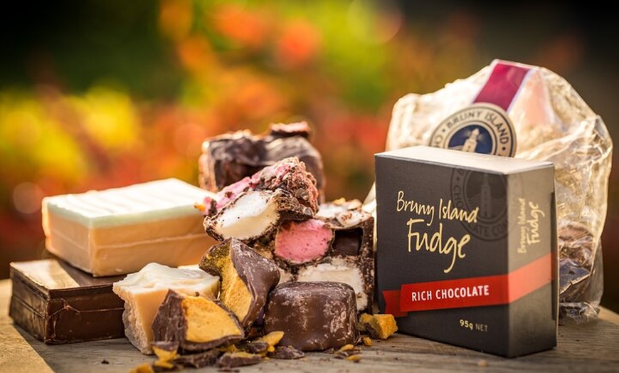 Image 10: Private Bruny Island Wine, Food,Sightseeing & Lighthouse Day Tour