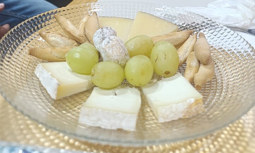 Image 9: Madrid City Aventura de vinos y tapas