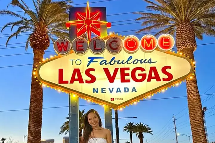 Las Vegas Sightseeing City Tour With Stops Best Casinos - Primary Image