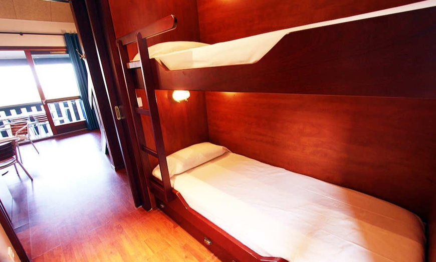 Image 6: ✈ CORSE | Porto Vecchio - Residence Castell'Verde 3* - Ambiance Méd...