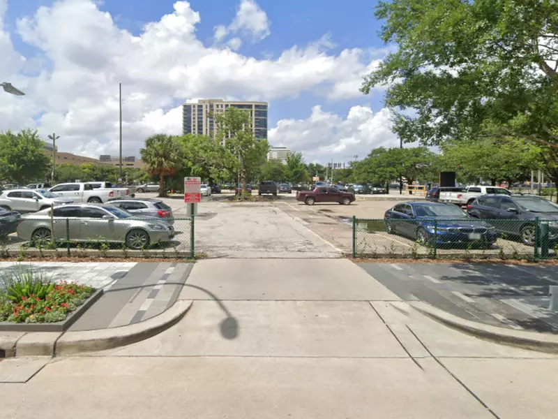 Parking at Block 276 Lot