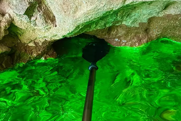 Emerald Cave Kayaking Tour from Las Vegas, Best Dam 1/2 Day Trip