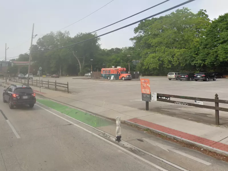 Parking at 327 Moreland Ave. NE. Lot