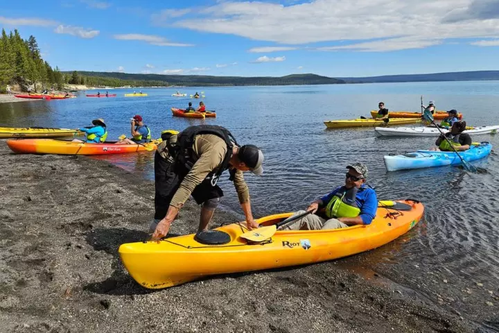 4-Hour Kayak on Yellowstone Lake with Lunch