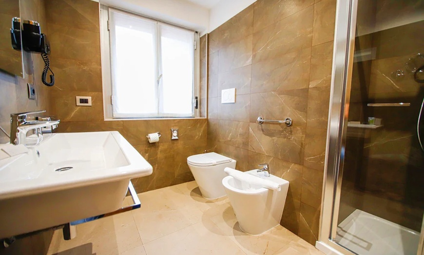 Image 4: ✈ ITALIA | Torino - Hotel Diplomatic 4* - City break
