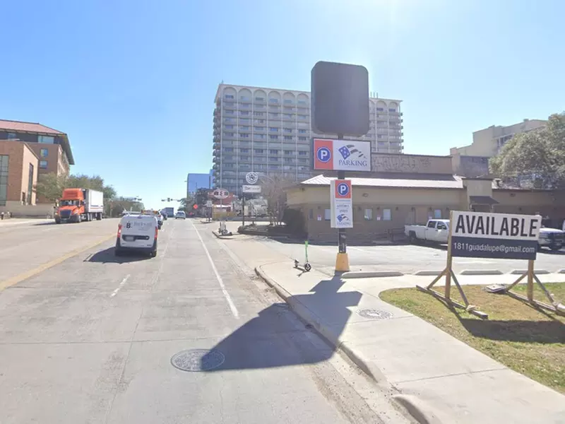 Parking at 1811 Guadalupe Lot - Primary Image