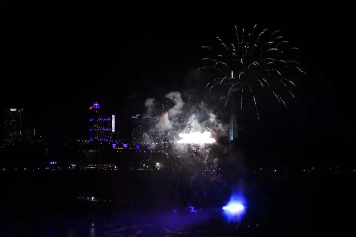 2-Day Best of Niagara Falls, Corning, Finger Lakes Tour from NYC