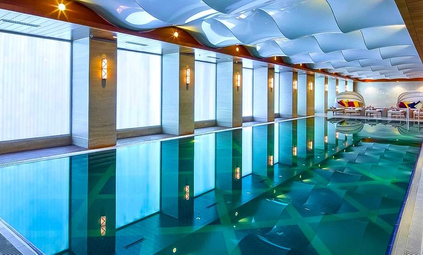 Image 1: ✈ TÜRKIYE | Istanbul - DoubleTree by Hilton Istanbul Topkapi 4*, 2 ...