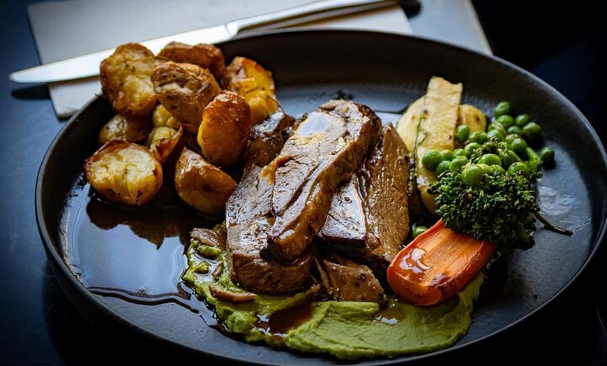 Image 7: Private Bruny Island Wine, Food,Sightseeing & Lighthouse Day Tour