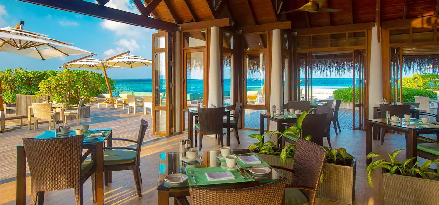 ✈ MALEDIVEN | Nord-Malé-Atoll - Baros Maldives 5*, 5 Nächte - Premium