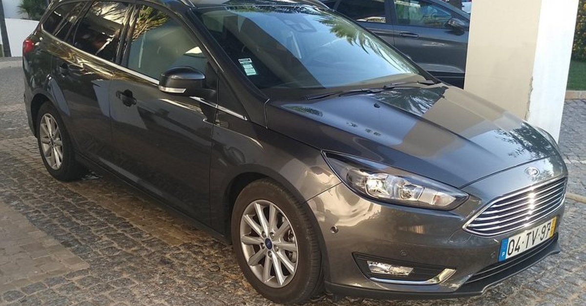Servicio de chófer privado en Sevilla para vehículo de hasta 4 pasajeros