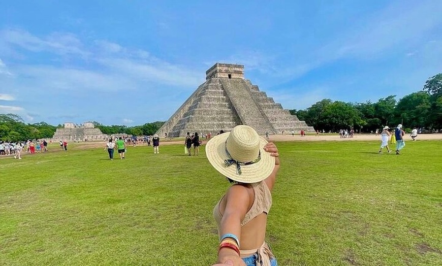 Image 25: Chichen Itza with Suytun and Ik kil cenotes, Valladolid Tour