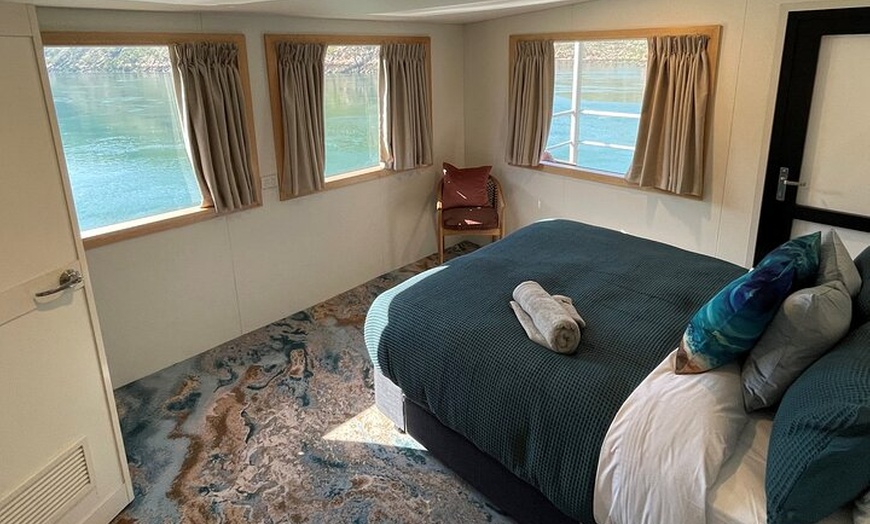 Image 2: Ultimate Horizontal Falls Luxury Stay