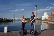 Düsseldorf Segway-Tour: Klassisches Stadterlebnis - Second Medium