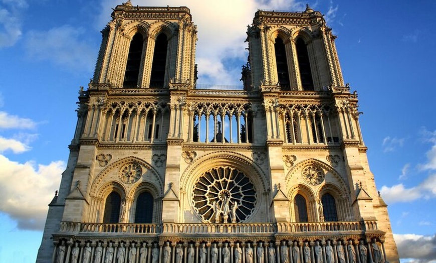 Image 1: Visite à pied de Paris Île de la Cité et Notre-Dame avec crypte