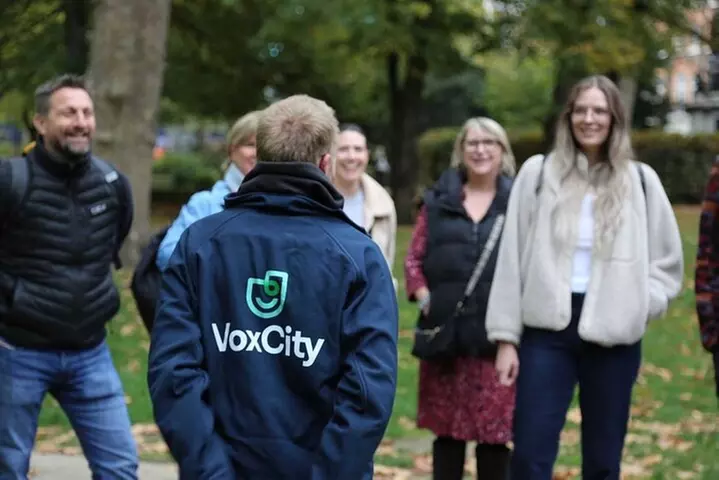 Exterior Walking Tour of York Minster with Group Access - Image 7