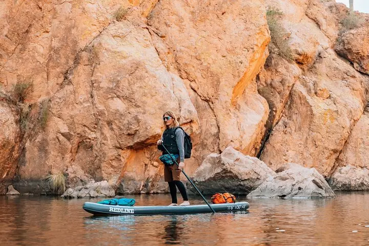 Guided Single Kayak Tour of Hidden Coves at Canyon Lake