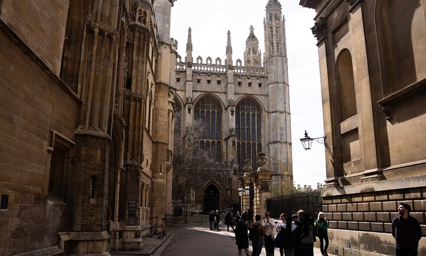 Image 8: Cambridge University Ghost Tour by Alumni™