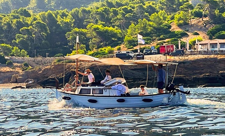 Image 1: Tour privado en barco a Alcudia Pollensa y Formentor