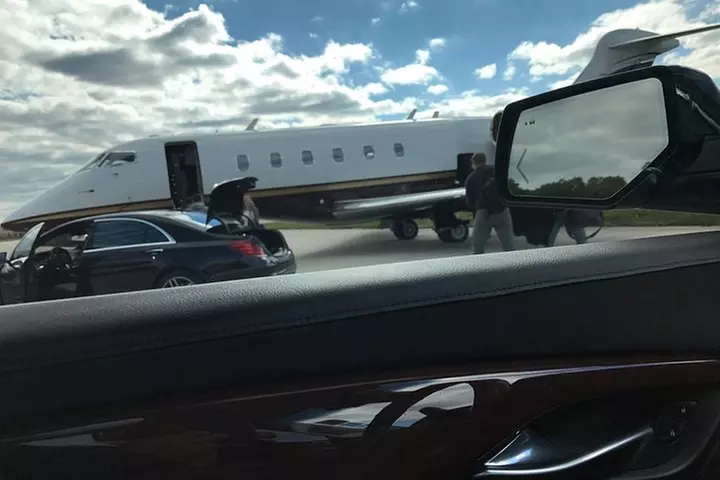 One-Way Private Airport Transfer by Sedan