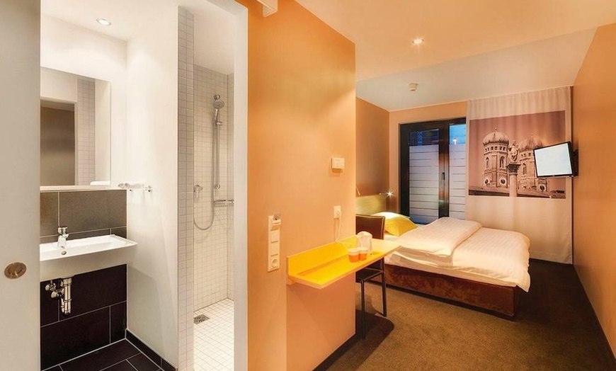 Image 15: ✈ NIEMCY | Monachium - Harry's Home Hotel München Moosach 4* - City...